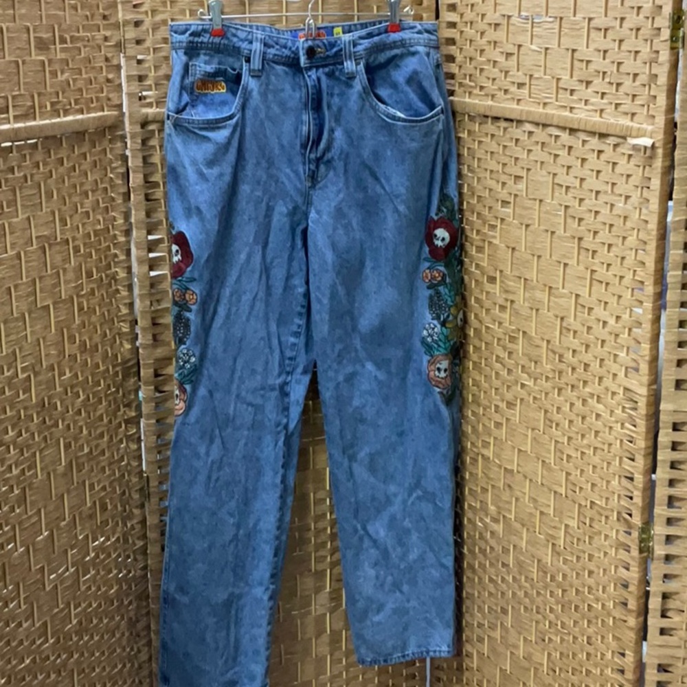 Embroidered Light Blue Denim Jeans